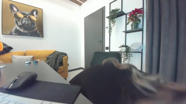 Gallery image thumbnail from L_y_d's myfreecams stream on, 01/25/2025, 14:12 image 1 of 20