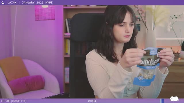 Gallery image thumbnail from Lainx's myfreecams stream on, 01/03/2023, 08:06 image 12 of 20