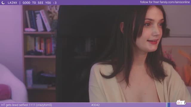 Gallery image thumbnail from Lainx's myfreecams stream on, 06/10/2023, 07:50 image 7 of 20
