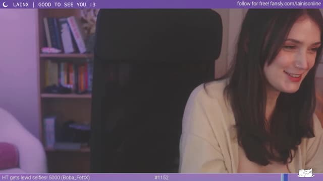 Gallery image thumbnail from Lainx's myfreecams stream on, 06/10/2023, 07:50 image 12 of 20