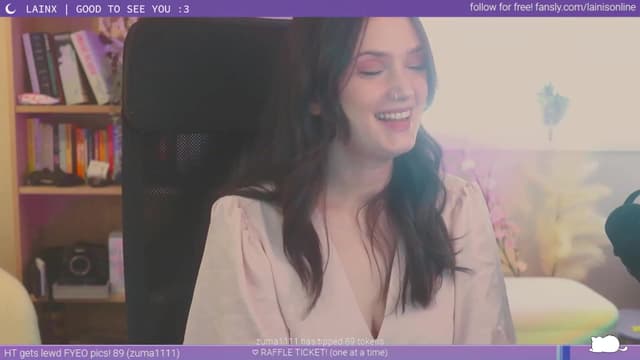 Gallery image thumbnail from Lainx's myfreecams stream on, 10/06/2023, 03:52 image 9 of 20