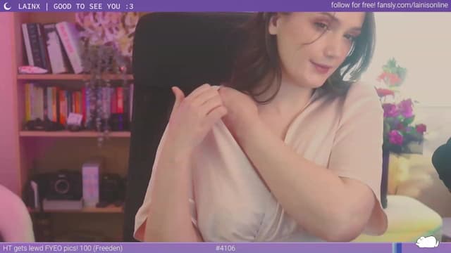 Gallery image thumbnail from Lainx's myfreecams stream on, 10/06/2023, 07:34 image 3 of 20