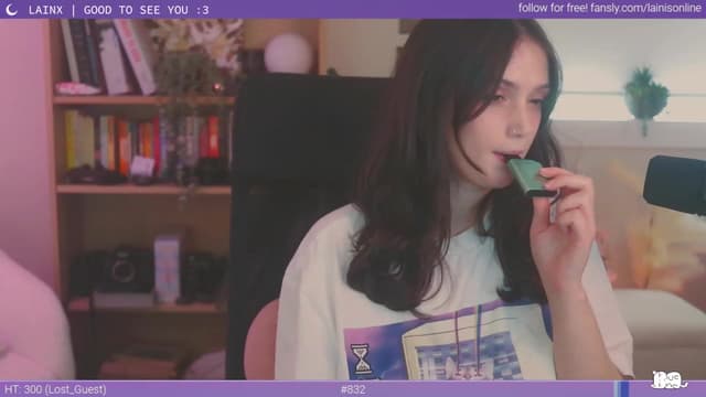 Gallery image thumbnail from Lainx's myfreecams stream on, 10/10/2023, 05:10 image 11 of 20