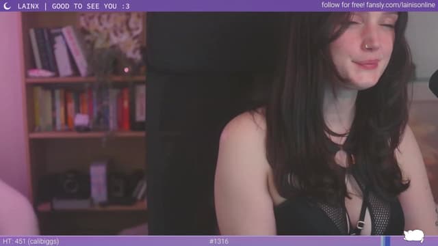 Gallery image thumbnail from Lainx's myfreecams stream on, 11/19/2023, 08:39 image 2 of 20