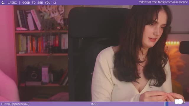 Gallery image thumbnail from Lainx's myfreecams stream on, 01/02/2024, 10:55 image 3 of 20