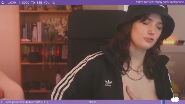 Gallery image thumbnail from Lainx's myfreecams stream on, 03/16/2024, 07:05 image 9 of 20