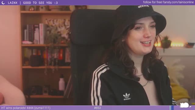 Gallery image thumbnail from Lainx's myfreecams stream on, 03/16/2024, 07:05 image 16 of 20