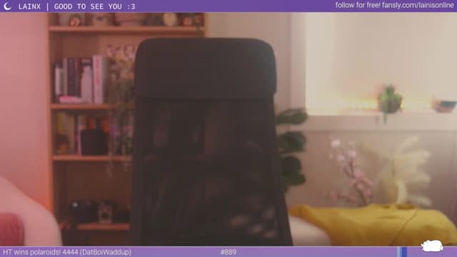 Gallery image thumbnail from Lainx's myfreecams stream on, 03/24/2024, 06:17 image 4 of 20