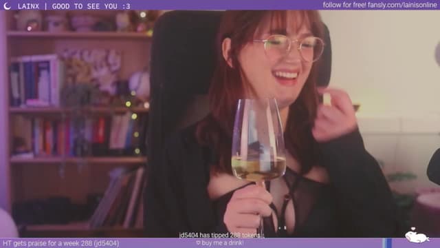Gallery image thumbnail from Lainx's myfreecams stream on, 08/04/2024, 08:52 image 3 of 20