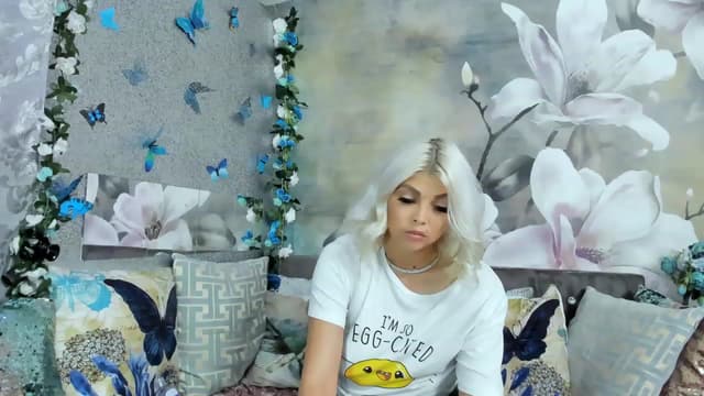 Gallery image thumbnail from Lexax's myfreecams stream on, 11/19/2022, 02:32 image 17 of 20