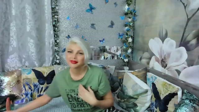 Gallery image thumbnail from Lexax's myfreecams stream on, 12/17/2022, 02:47 image 18 of 20