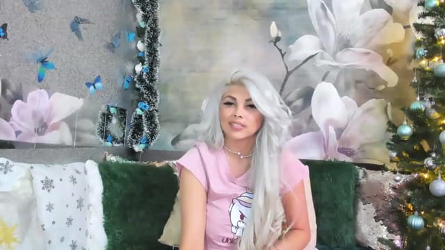 Gallery image thumbnail from Lexax's myfreecams stream on, 12/26/2022, 02:35 image 15 of 20