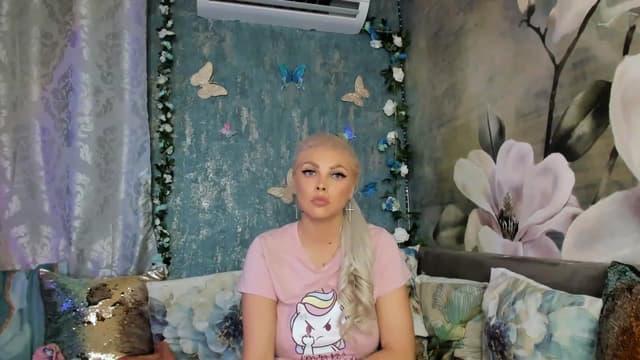 Gallery image thumbnail from Lexax's myfreecams stream on, 04/17/2023, 01:24 image 20 of 20