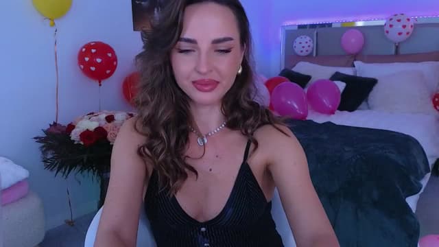 Gallery image thumbnail from LexiQ's myfreecams stream on, 10/20/2025, 05:27 image 6 of 20