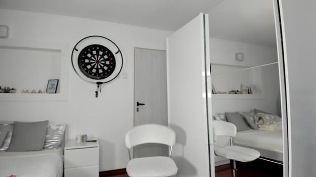 Gallery image thumbnail from Lilie's myfreecams stream on, 03/19/2024, 16:14 image 14 of 20