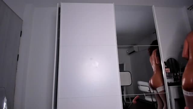 Gallery image thumbnail from Lilie's myfreecams stream on, 04/01/2024, 19:05 image 9 of 20