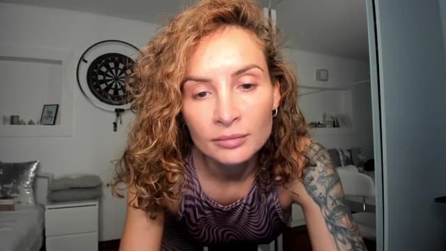 Gallery image thumbnail from Lilie's myfreecams stream on, 04/22/2024, 17:39 image 9 of 20