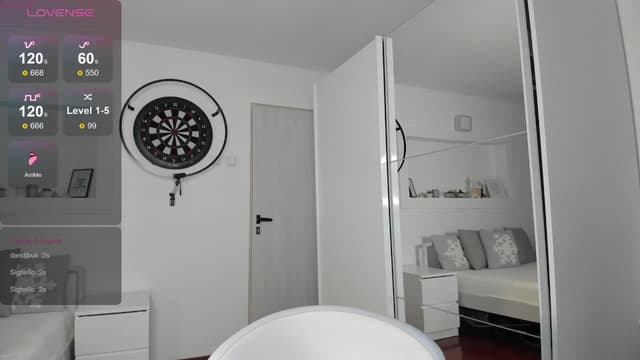 Gallery image thumbnail from Lilie's myfreecams stream on, 06/11/2024, 18:38 image 17 of 20