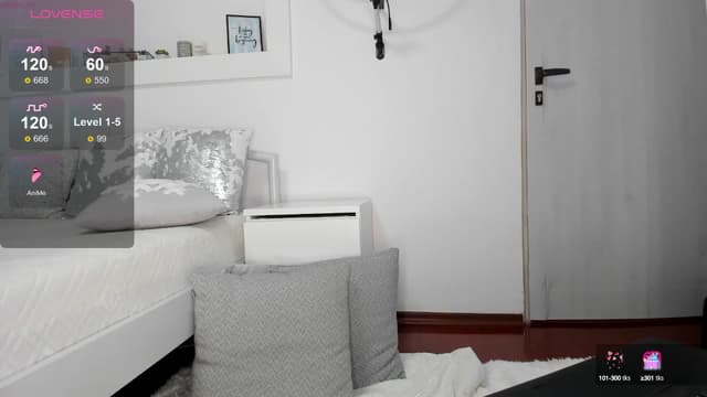 Gallery image thumbnail from Lilie's myfreecams stream on, 06/30/2024, 16:53 image 16 of 20