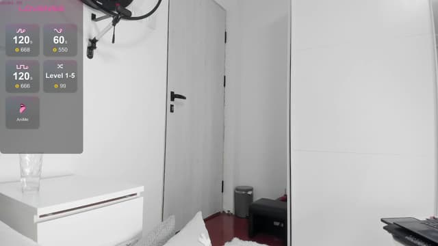 Gallery image thumbnail from Lilie's myfreecams stream on, 07/02/2024, 18:04 image 16 of 20