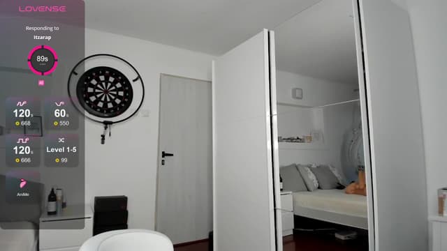 Gallery image thumbnail from Lilie's myfreecams stream on, 08/09/2024, 18:09 image 14 of 20