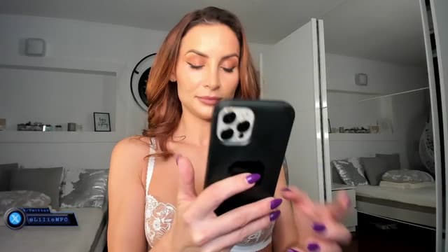 Gallery image thumbnail from Lilie's myfreecams stream on, 12/01/2024, 18:17 image 1 of 20