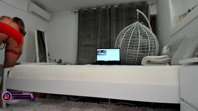 Gallery image thumbnail from Lilie's myfreecams stream on, 02/19/2025, 19:37 image 1 of 20