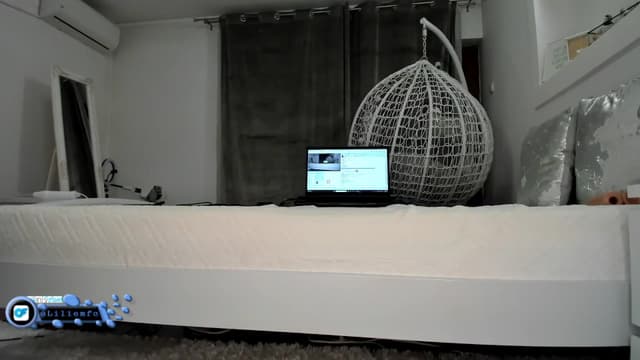 Gallery image thumbnail from Lilie's myfreecams stream on, 03/13/2025, 20:07 image 16 of 20