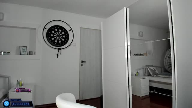 Gallery image thumbnail from Lilie's myfreecams stream on, 03/20/2025, 20:18 image 9 of 20