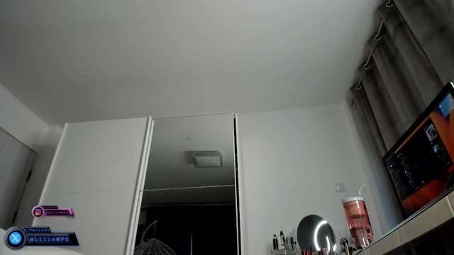Gallery image thumbnail from Lilie's myfreecams stream on, 04/05/2025, 16:50 image 16 of 20