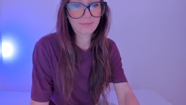 Gallery image thumbnail from LivM_'s myfreecams stream on, 12/08/2023, 09:15 image 2 of 20