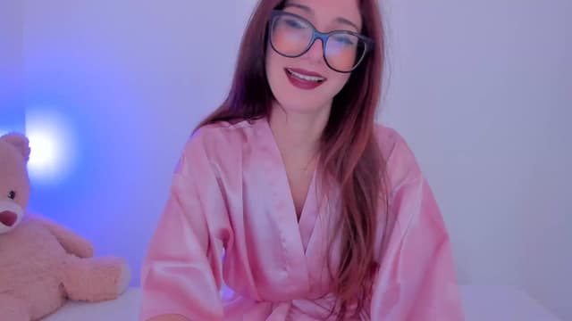 Gallery image thumbnail from LivM_'s myfreecams stream on, 12/15/2023, 08:54 image 4 of 20