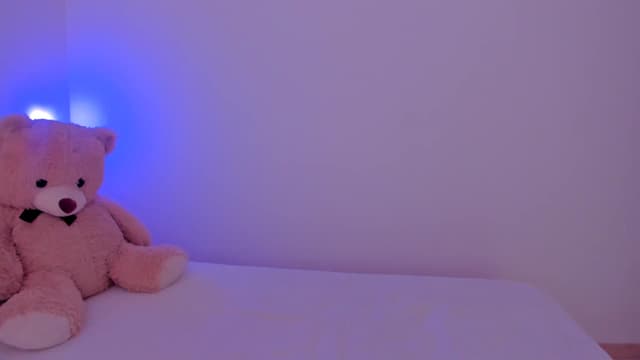 Gallery image thumbnail from LivM_'s myfreecams stream on, 12/28/2023, 10:09 image 8 of 20