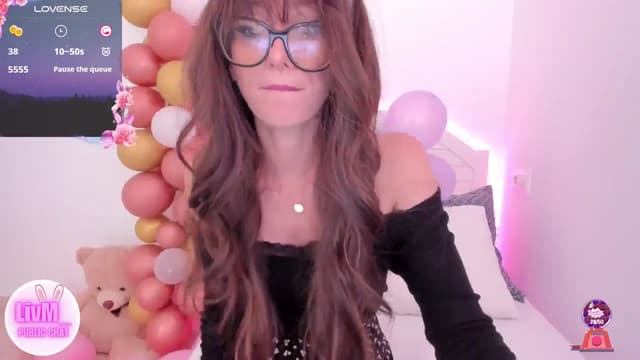 Gallery image thumbnail from LivM_'s myfreecams stream on, 10/05/2024, 08:14 image 16 of 20