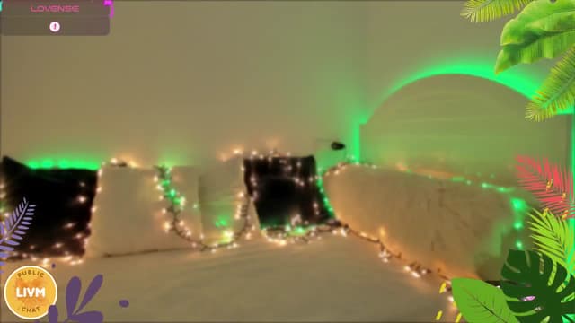 Gallery image thumbnail from LivM_'s myfreecams stream on, 11/06/2024, 09:33 image 14 of 20