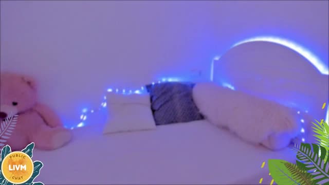Gallery image thumbnail from LivM_'s myfreecams stream on, 11/30/2024, 08:56 image 12 of 20