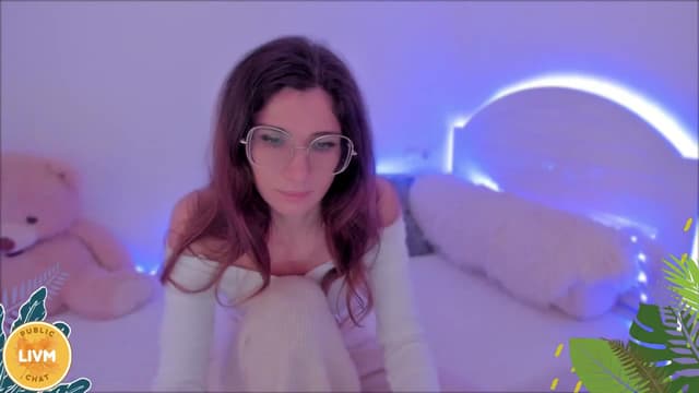 Gallery image thumbnail from LivM_'s myfreecams stream on, 11/30/2024, 08:56 image 8 of 20