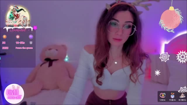 Gallery image thumbnail from LivM_'s myfreecams stream on, 12/24/2024, 09:01 image 10 of 20