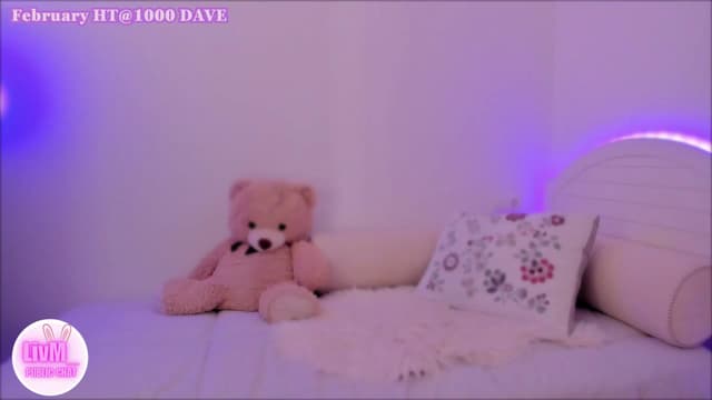 Gallery image thumbnail from LivM_'s myfreecams stream on, 02/18/2025, 09:23 image 3 of 20
