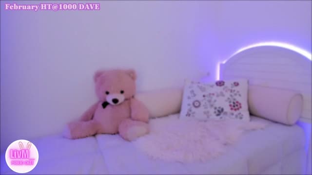 Gallery image thumbnail from LivM_'s myfreecams stream on, 02/19/2025, 09:27 image 20 of 20