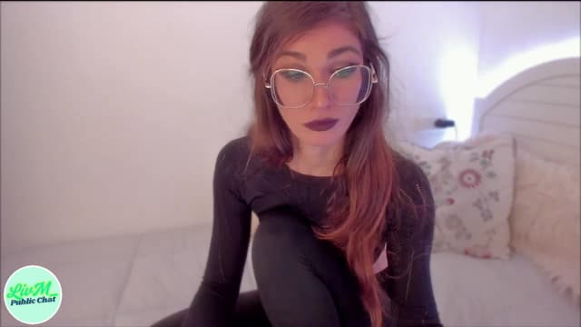 Gallery image thumbnail from LivM_'s myfreecams stream on, 03/09/2025, 11:00 image 17 of 20