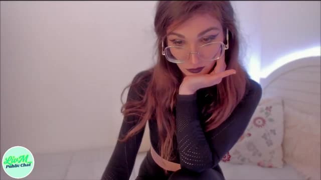 Gallery image thumbnail from LivM_'s myfreecams stream on, 03/09/2025, 11:00 image 13 of 20