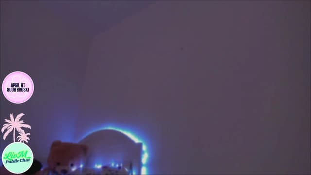 Gallery image thumbnail from LivM_'s myfreecams stream on, 04/25/2025, 08:51 image 6 of 20