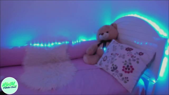 Gallery image thumbnail from LivM_'s myfreecams stream on, 05/03/2025, 08:53 image 3 of 20