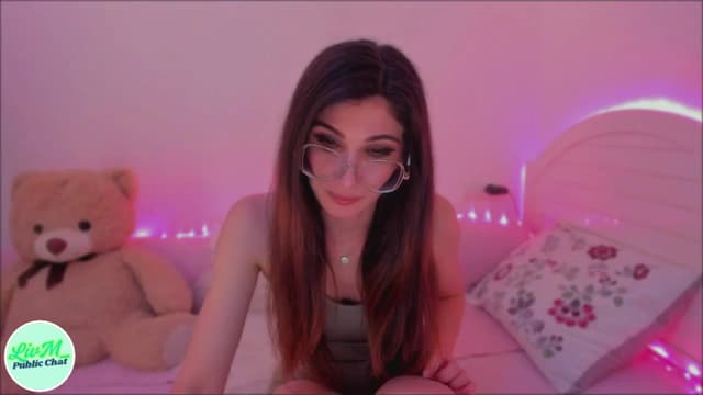 Gallery image thumbnail from LivM_'s myfreecams stream on, 05/07/2025, 08:44 image 14 of 20