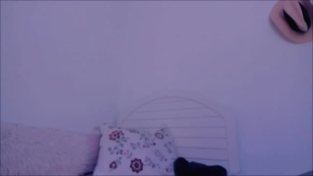 Gallery image thumbnail from LivM_'s myfreecams stream on, 06/01/2025, 07:18 image 12 of 20