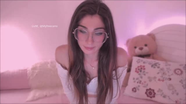 Gallery image thumbnail from LivM_'s myfreecams stream on, 06/02/2025, 08:07 image 18 of 20