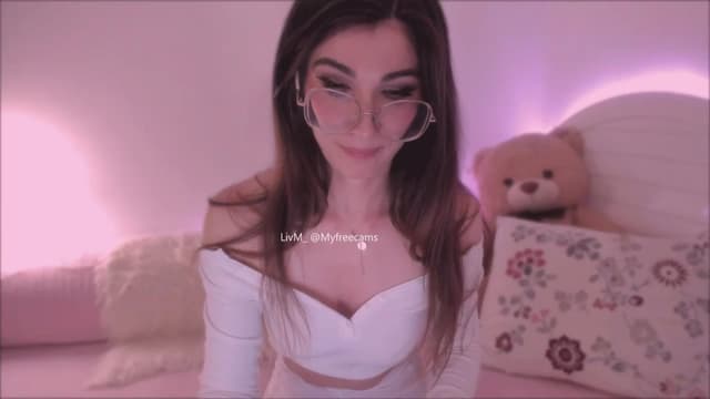 Gallery image thumbnail from LivM_'s myfreecams stream on, 06/02/2025, 08:07 image 7 of 20