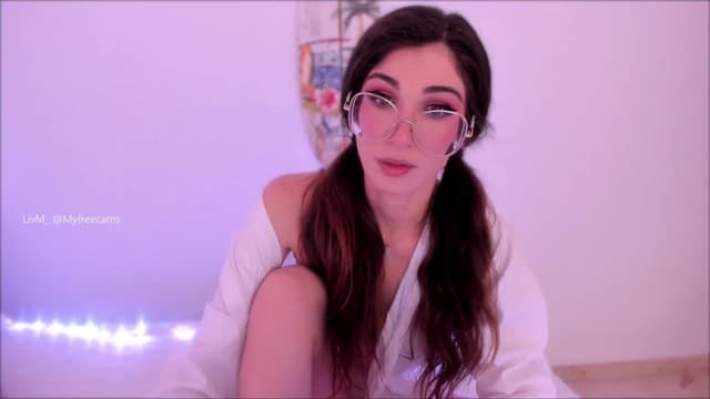 Gallery image thumbnail from LivM_'s myfreecams stream on, 06/12/2025, 08:17 image 1 of 20