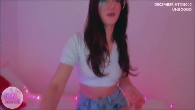 Gallery image thumbnail from LivM_'s myfreecams stream on, 12/23/2025, 09:43 image 4 of 20
